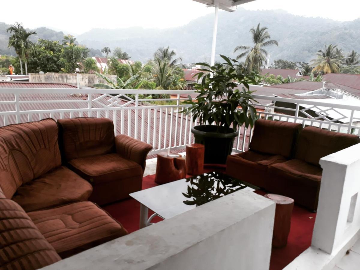 Bumimi Homestay Painan Extérieur photo